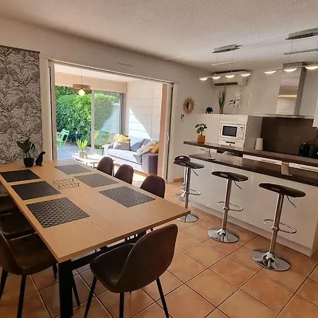 A Pied : Mini Saint-cyprien Lecci