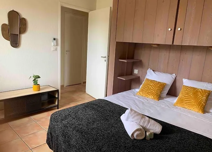 A Pied : Mini Saint-cyprien * Lecci